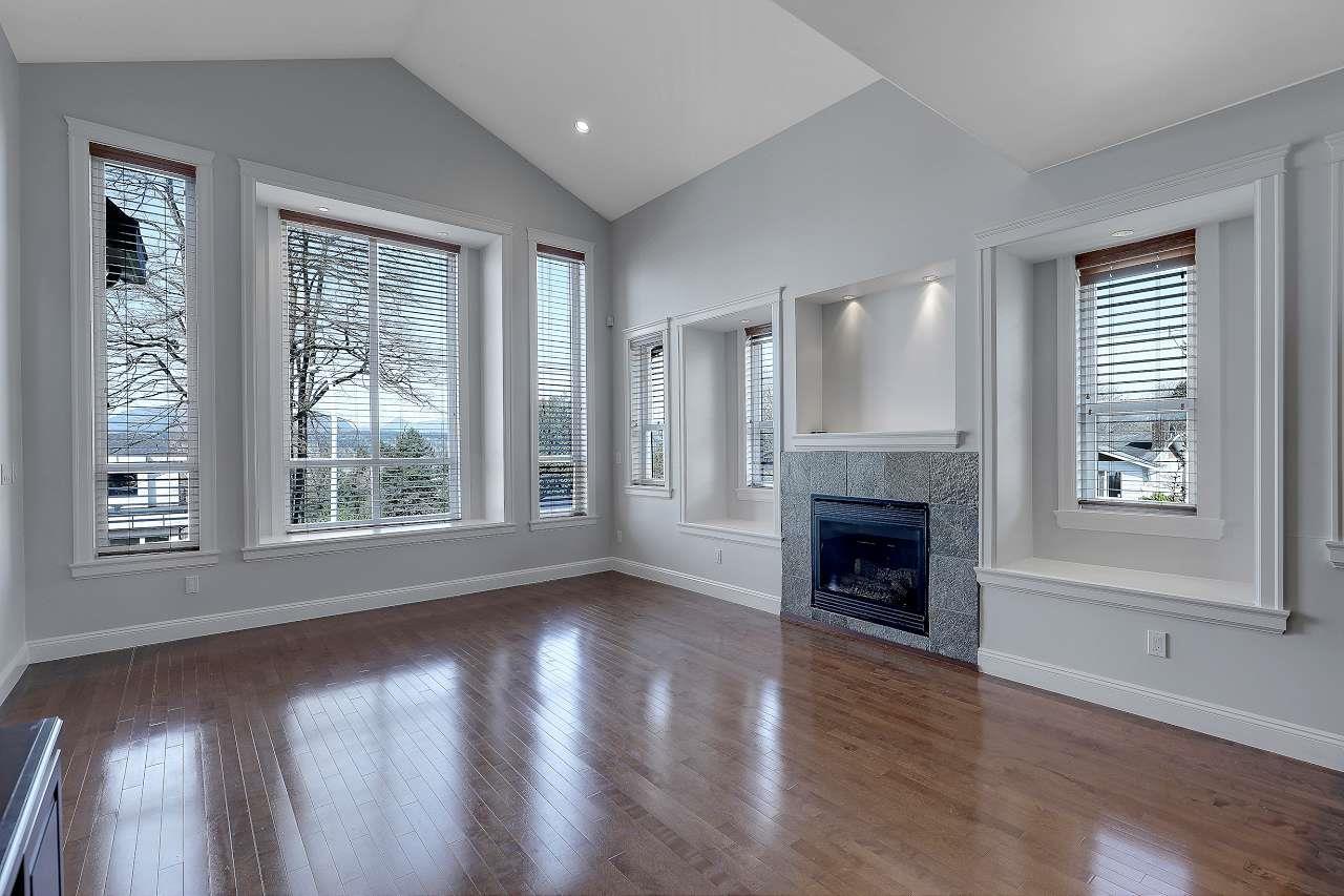 13998 115 Avenue, Surrey, British Columbia  V3R 2P5 - Photo 4 - R3105581