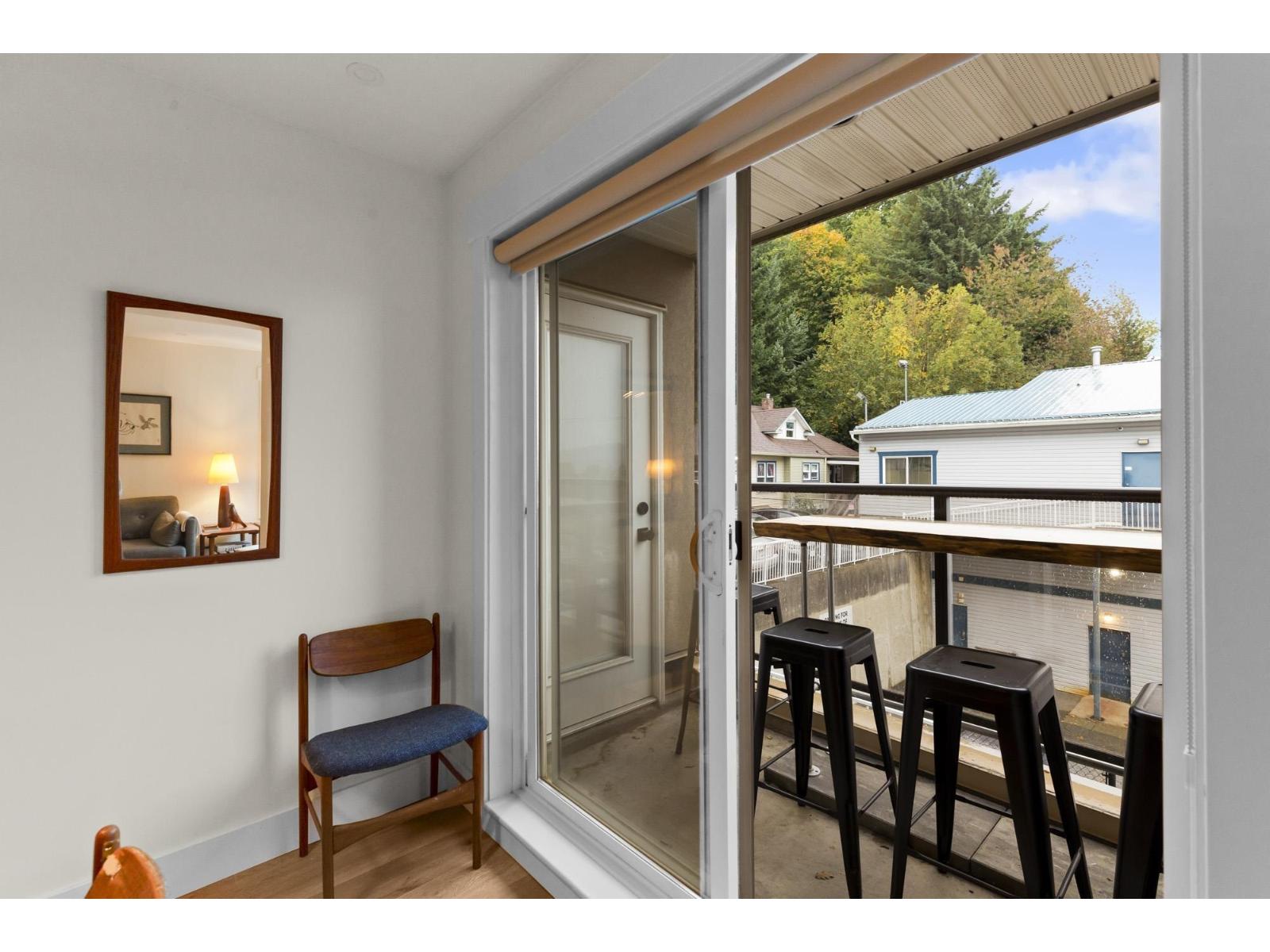 113 33165 2 Avenue, Mission, British Columbia  V2V 6T8 - Photo 5 - R3106017