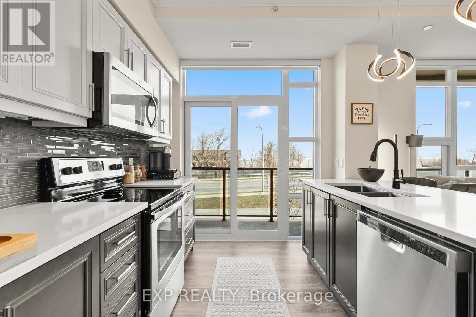 209 - 10 Concord Place, Grimsby, Ontario  L3M 0G6 - Photo 15 - X12951862