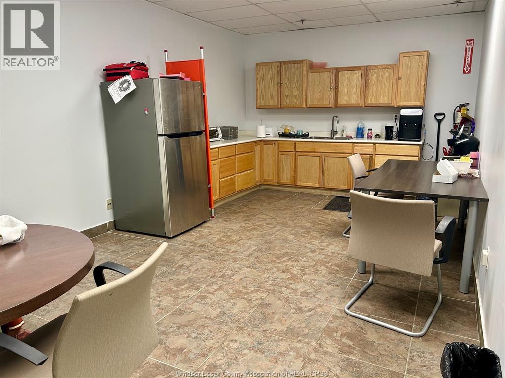 235 Eugenie Street West Unit# 208, Windsor, Ontario  N8X 2X7 - Photo 10 - 26006939