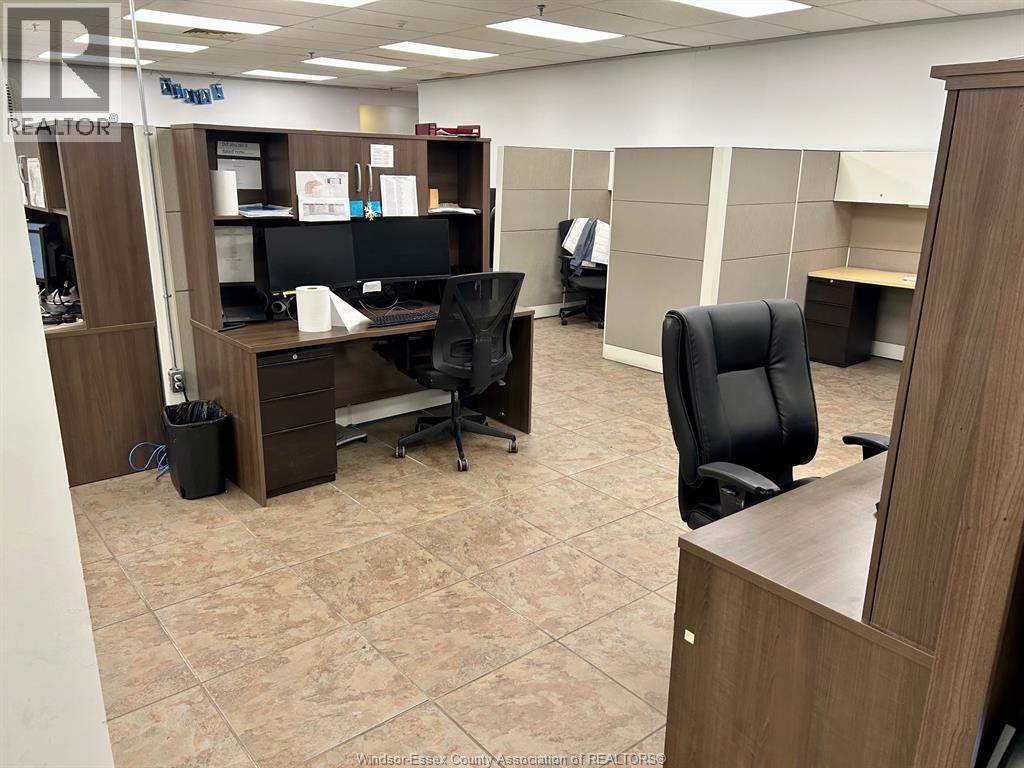 235 Eugenie Street West Unit# 208, Windsor, Ontario  N8X 2X7 - Photo 4 - 26006939