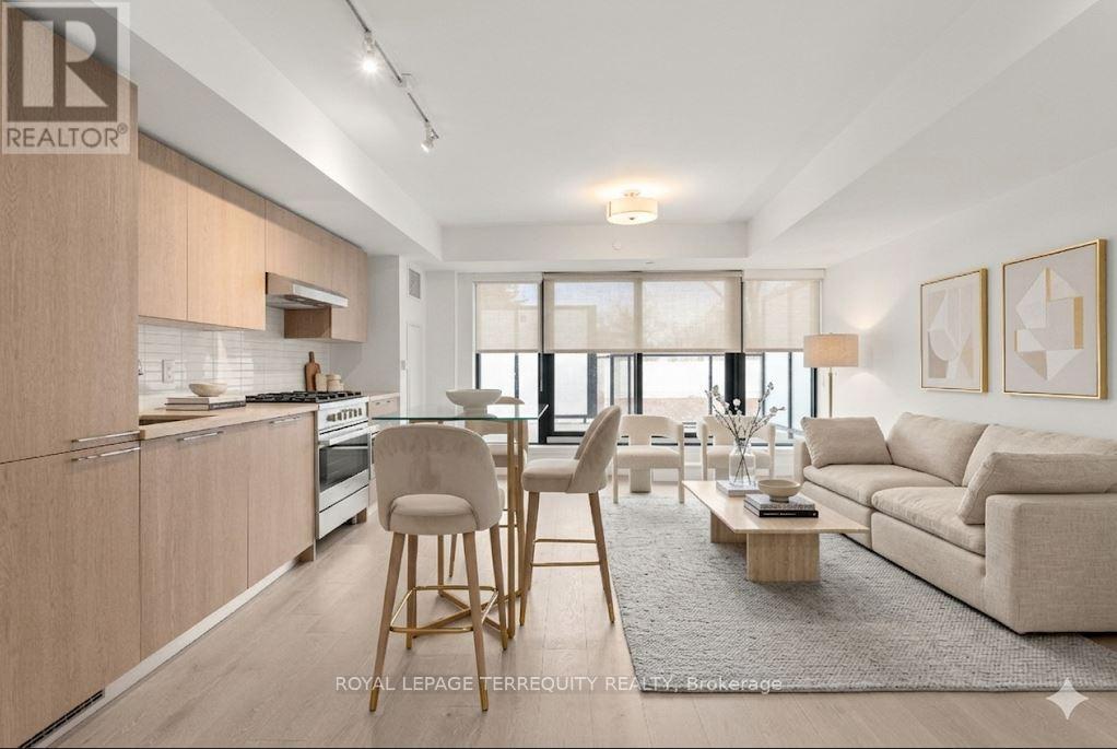 219 - 160 KINGSWAY CRESCENT, Toronto, Ontario