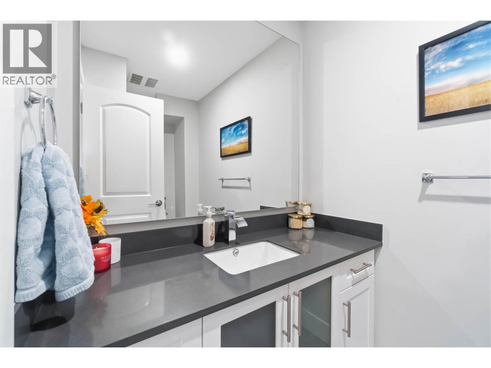 9016 Altair Place, Burnaby, British Columbia  V3J 1A7 - Photo 10 - R3106383