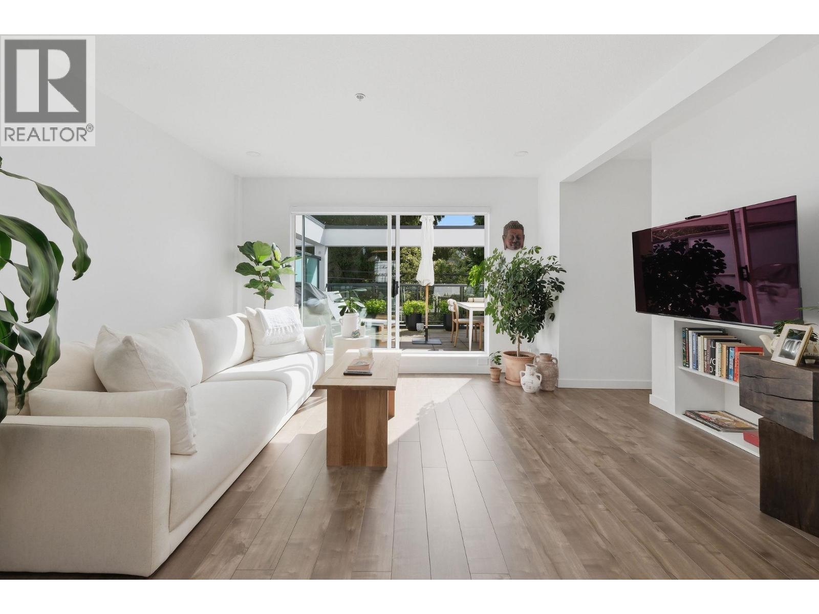 9 2880 W 4th Avenue, Vancouver, British Columbia  V6K 1R2 - Photo 2 - R3106405