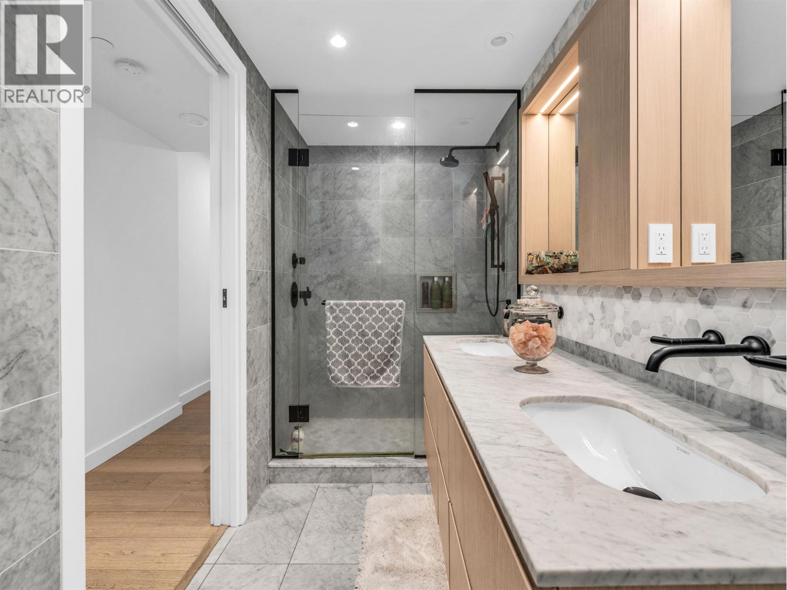 1401 1365 Davie Street, Vancouver, British Columbia  V6E 1N5 - Photo 17 - R3106406