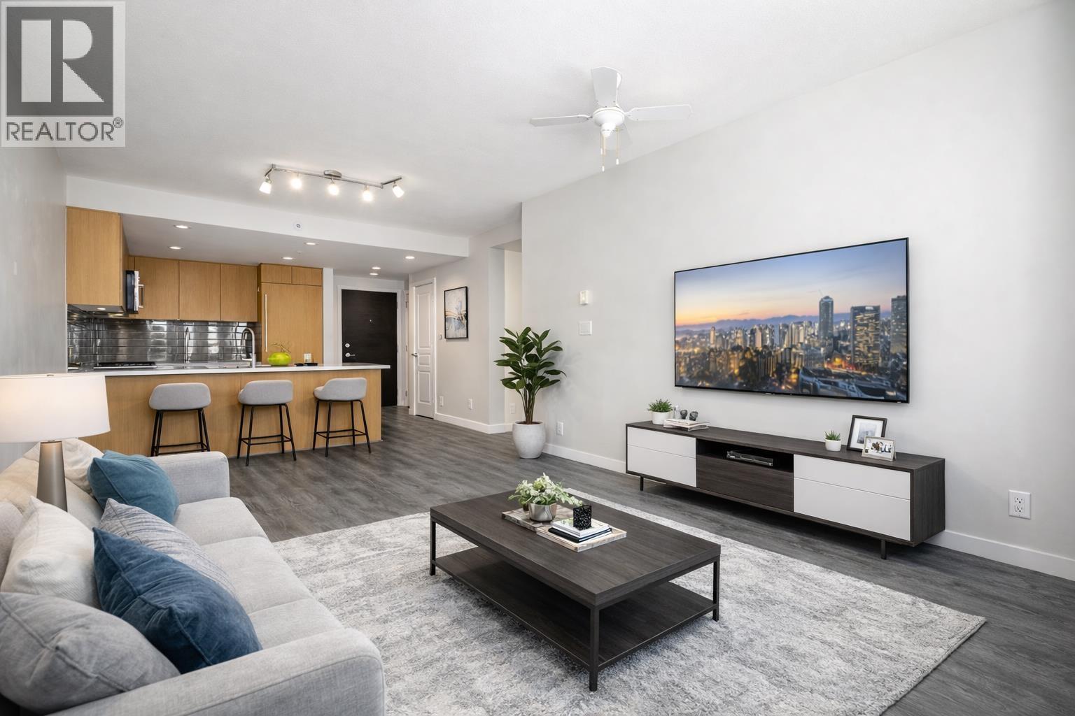 2307 3093 Windsor Gate, Coquitlam, British Columbia  V3B 0N2 - Photo 12 - R3106418