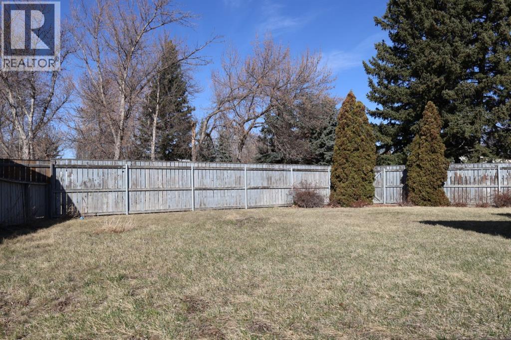 46 Greenview Close N, Lethbridge, Alberta  T1H 4K8 - Photo 5 - A2297145