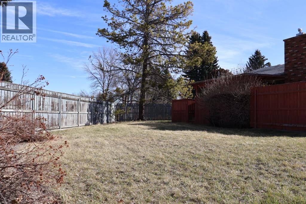 46 Greenview Close N, Lethbridge, Alberta  T1H 4K8 - Photo 8 - A2297145