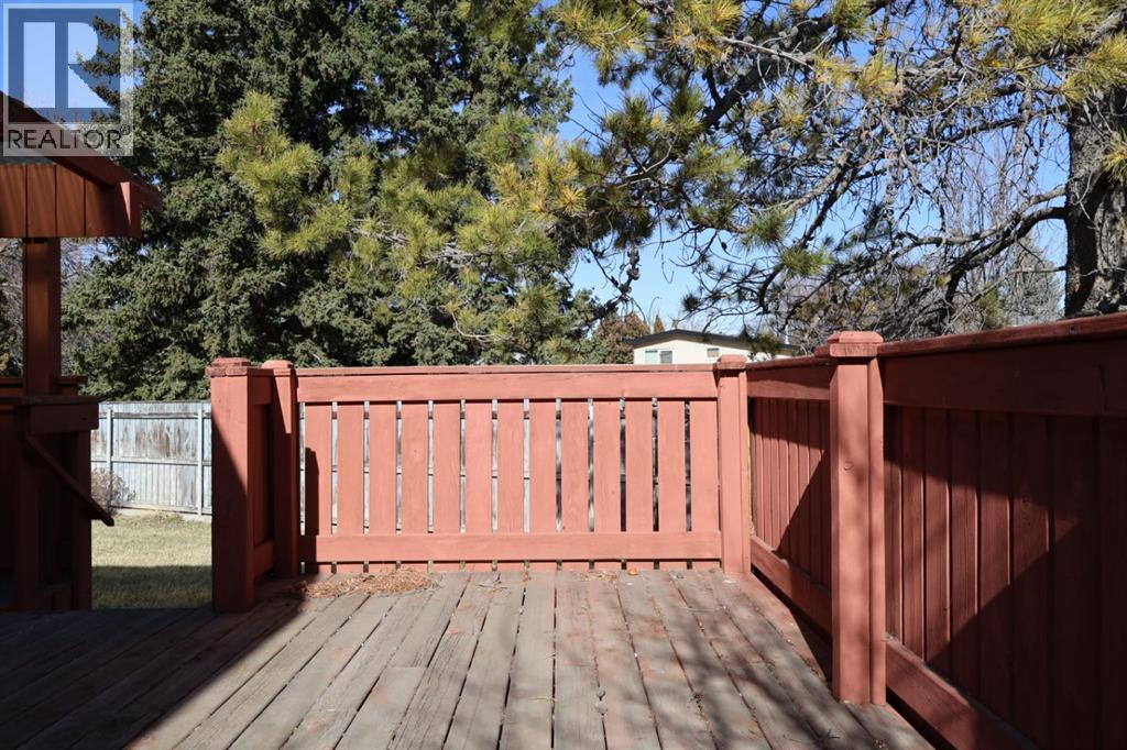 46 Greenview Close N, Lethbridge, Alberta  T1H 4K8 - Photo 12 - A2297145