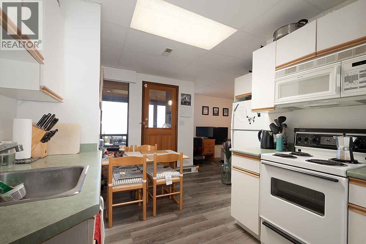 187 Rondoval Crescent, North Vancouver, British Columbia  V7N 2W6 - Photo 30 - R3106414