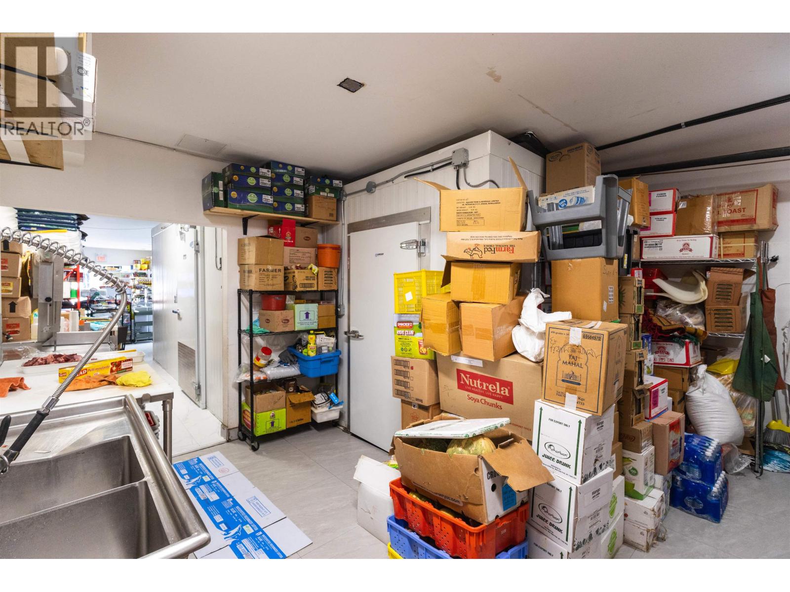 6653 Main Street, Vancouver, British Columbia  V5X 3H3 - Photo 4 - C8077551