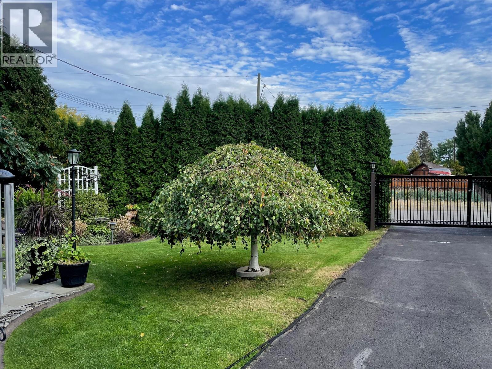 621 Lyne Road, Kamloops, British Columbia  V2B 6N5 - Photo 34 - 10381519