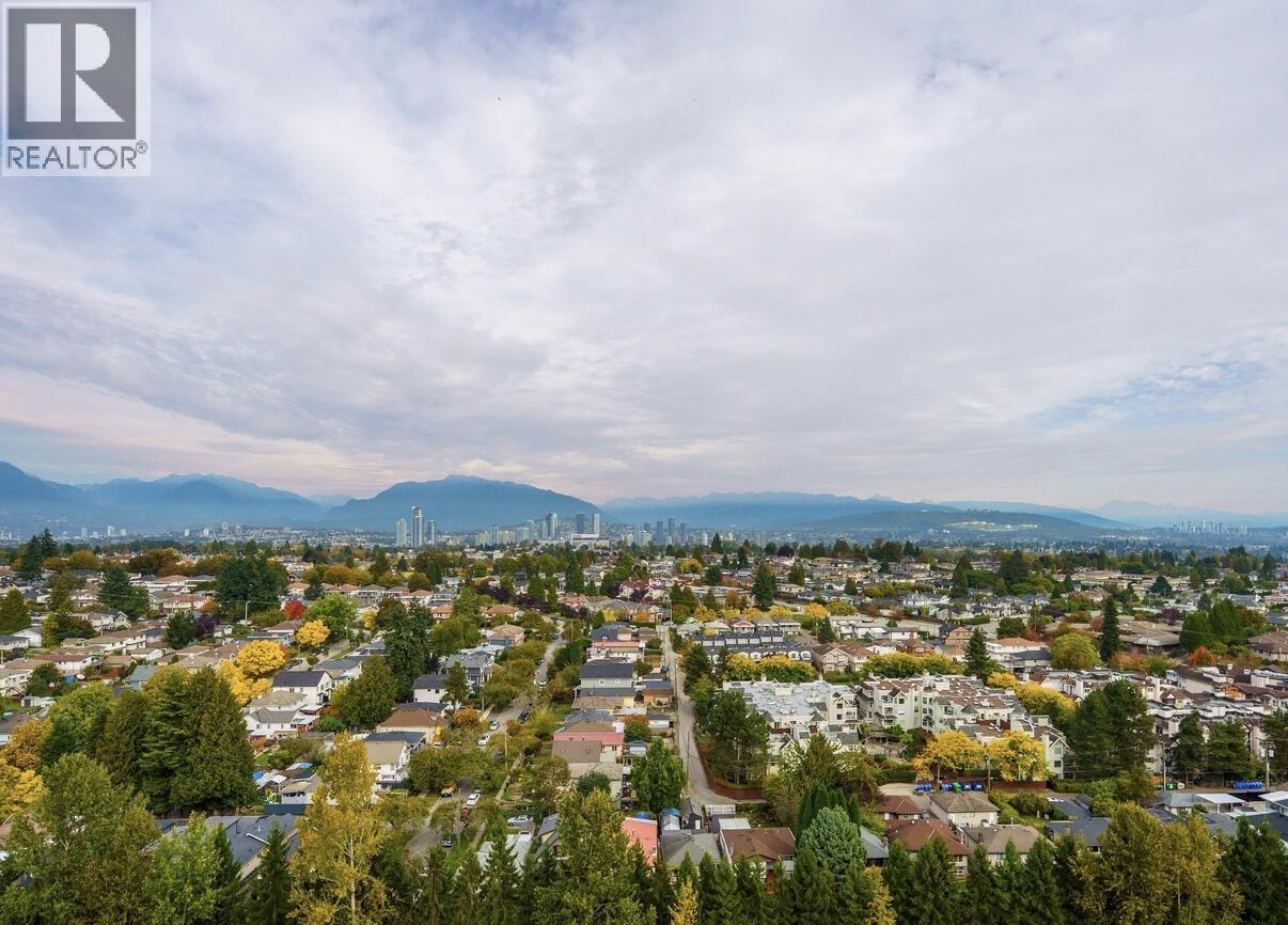 2409 3663 Crowley Drive, Vancouver, British Columbia  V5R 6H4 - Photo 2 - R3089375