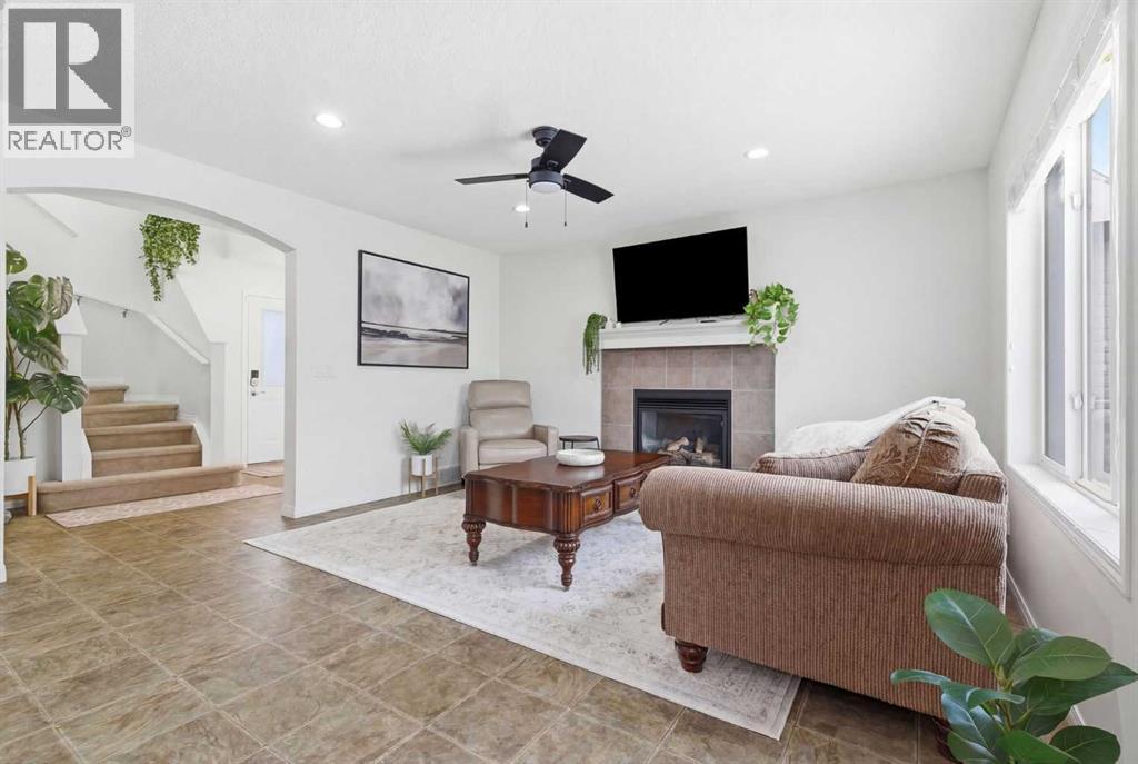 107 Cimarron Grove Circle, Okotoks, Alberta  T1S 2L9 - Photo 13 - A2294347