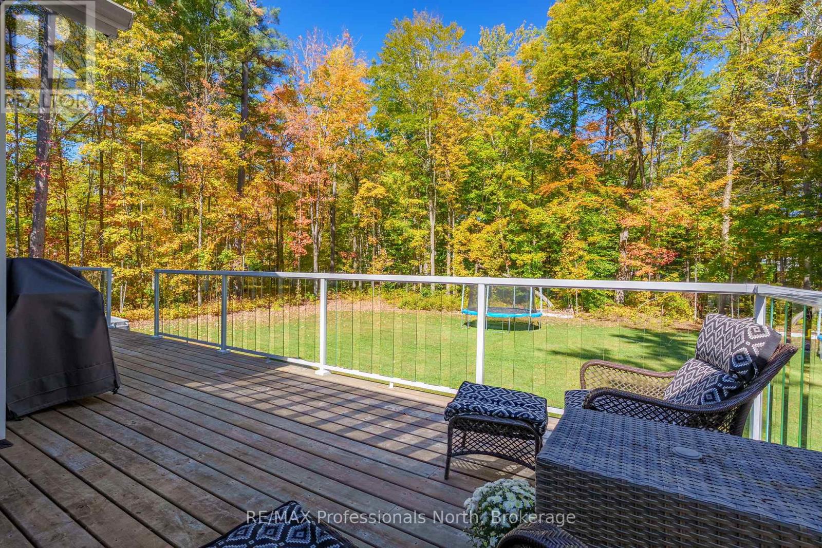 1034 Xavier Street, Gravenhurst, Ontario  P0E 1G0 - Photo 31 - X12951778