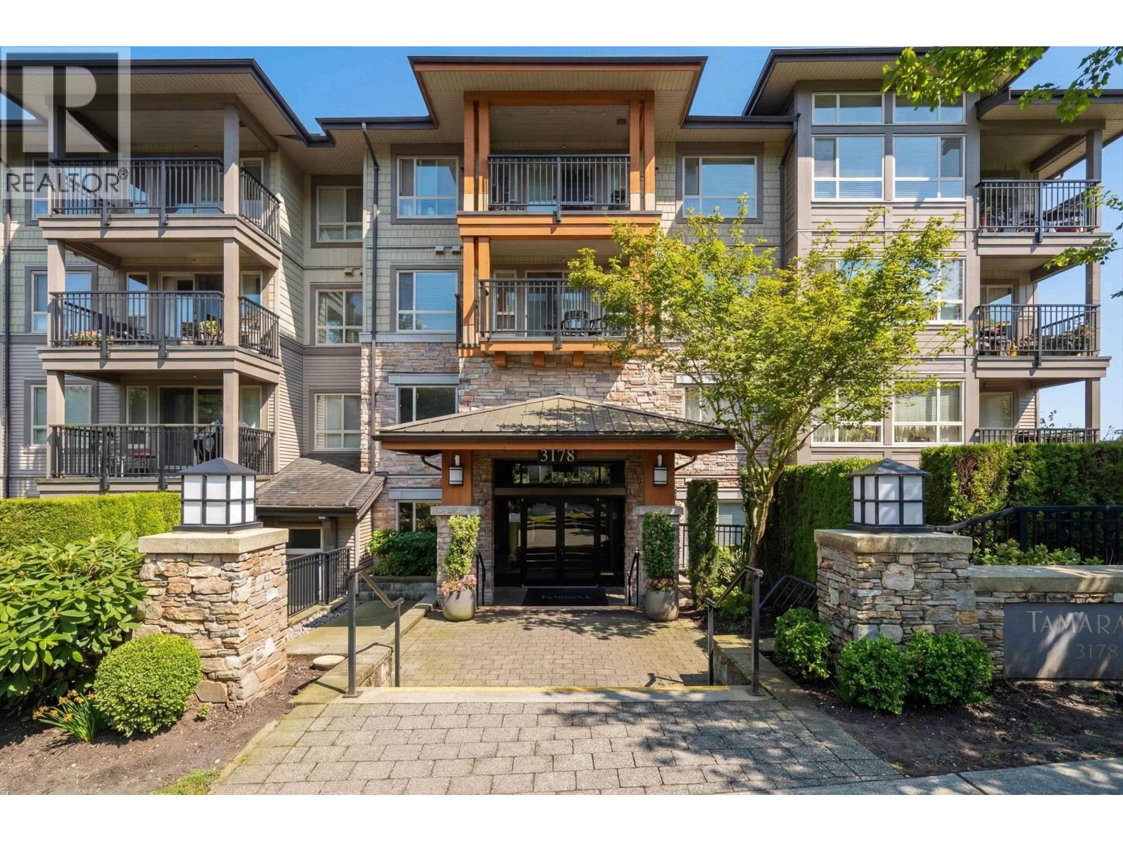401 3178 DAYANEE SPRINGS BOULEVARD, Coquitlam, British Columbia