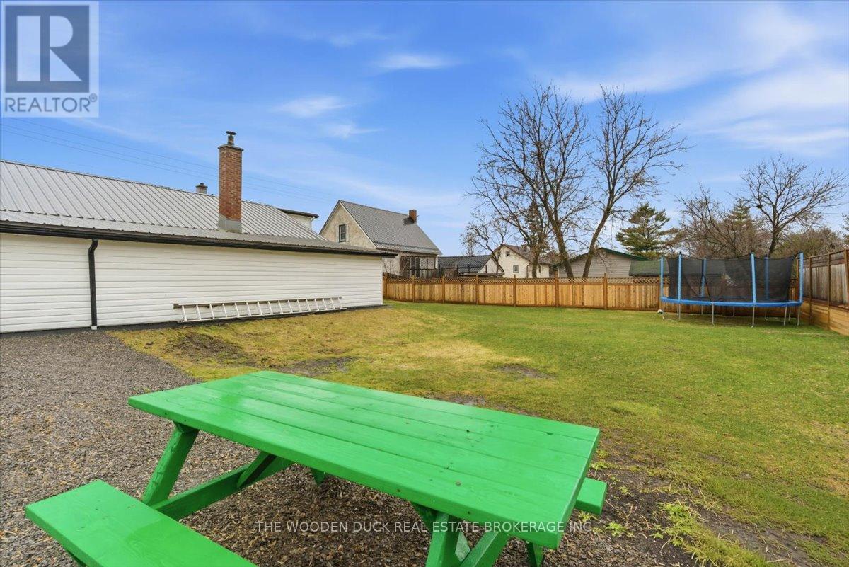 4329 Old Hwy 2 Highway, Belleville, Ontario  K8N 4Z4 - Photo 35 - X12945268