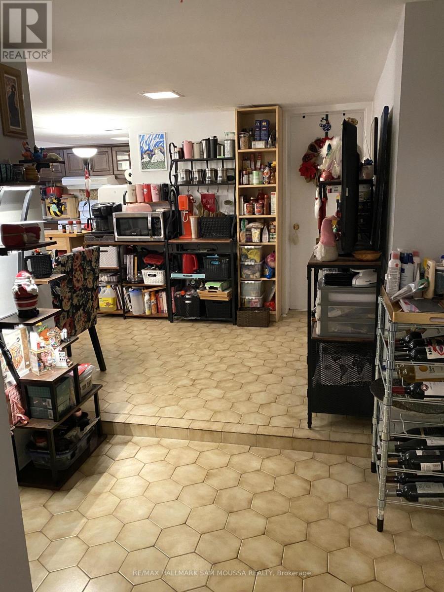 1 - 232 Cooper Street, Ottawa, Ontario  K2P 0G4 - Photo 5 - X12890784