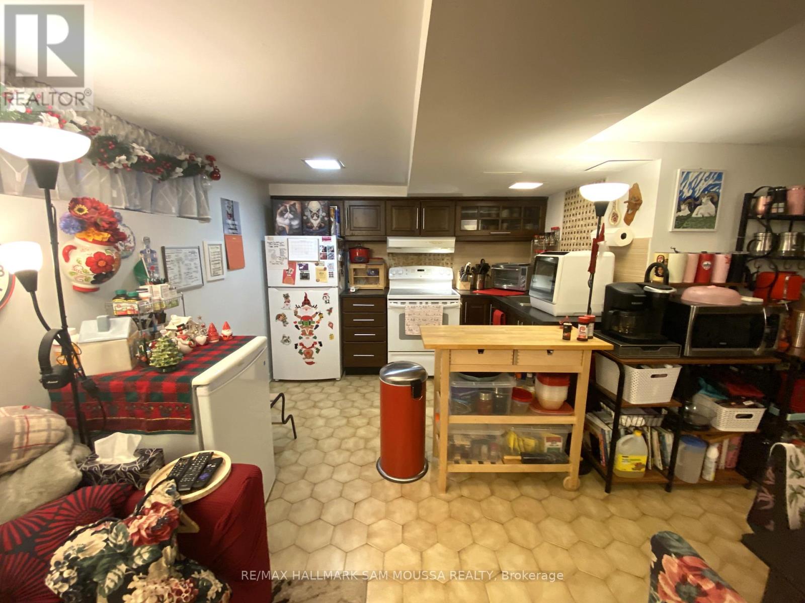 1 - 232 Cooper Street, Ottawa, Ontario  K2P 0G4 - Photo 8 - X12890784