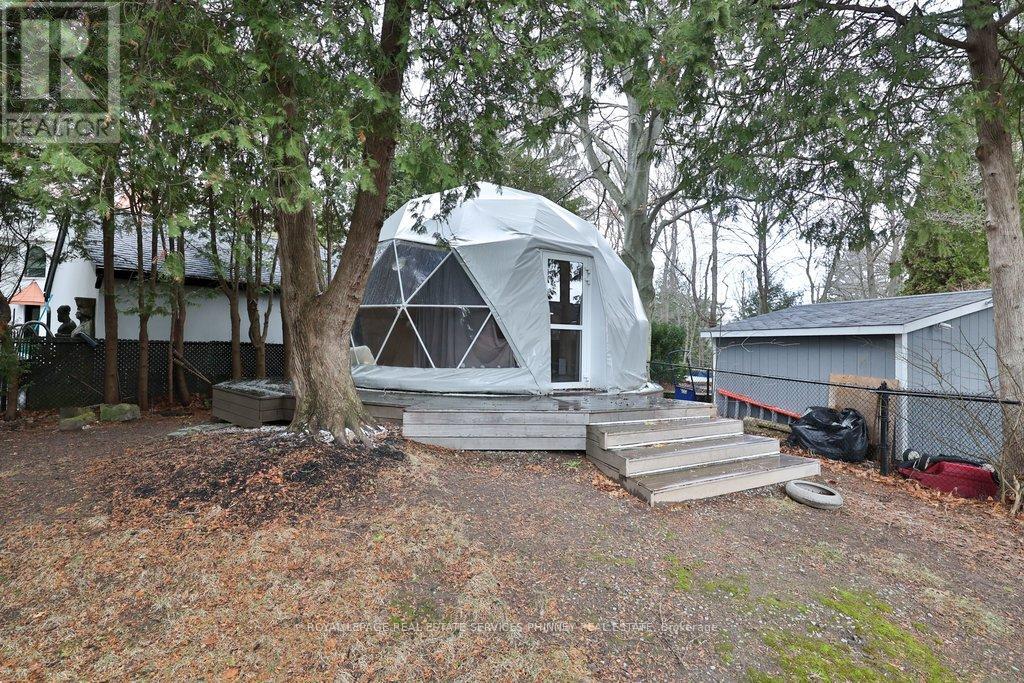 1352 Nocturne Court, Mississauga, Ontario  L5H 2L8 - Photo 43 - W12916280