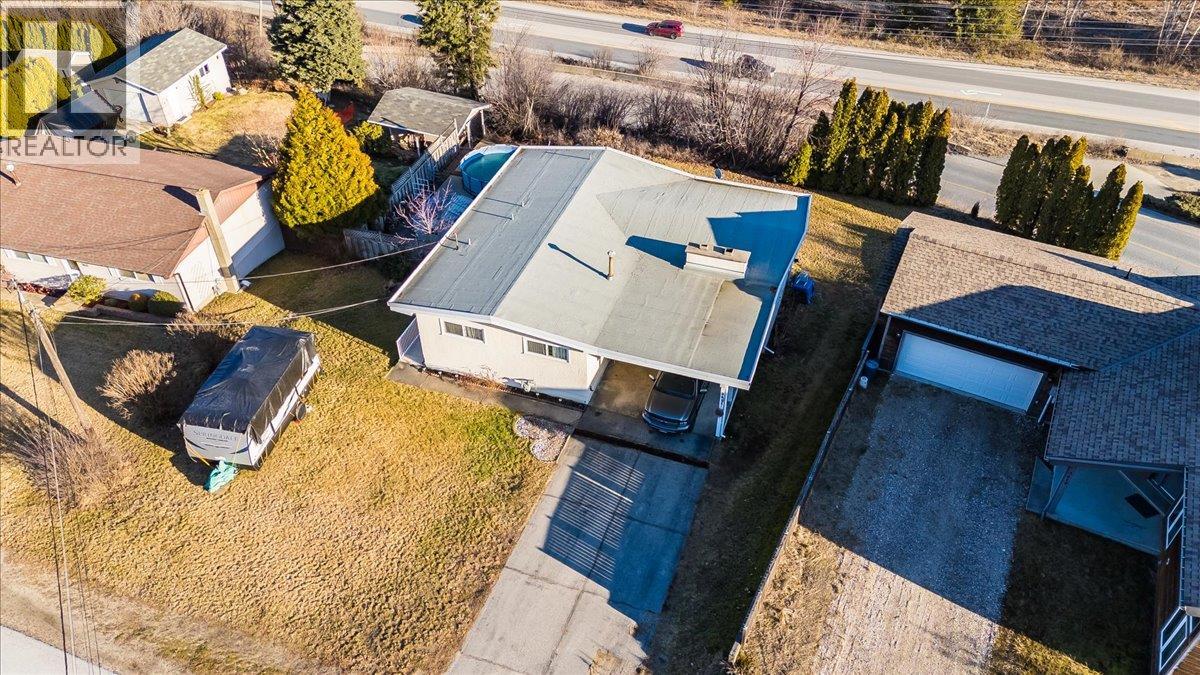 3613 9th Avenue, Castlegar, British Columbia  V1N 2Z6 - Photo 5 - 10375920