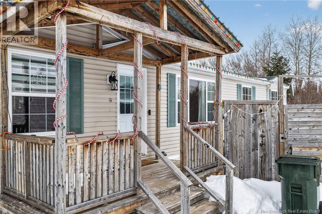 74 Ulysse, Dieppe, New Brunswick  E1A 7C1 - Photo 2 - NB136355