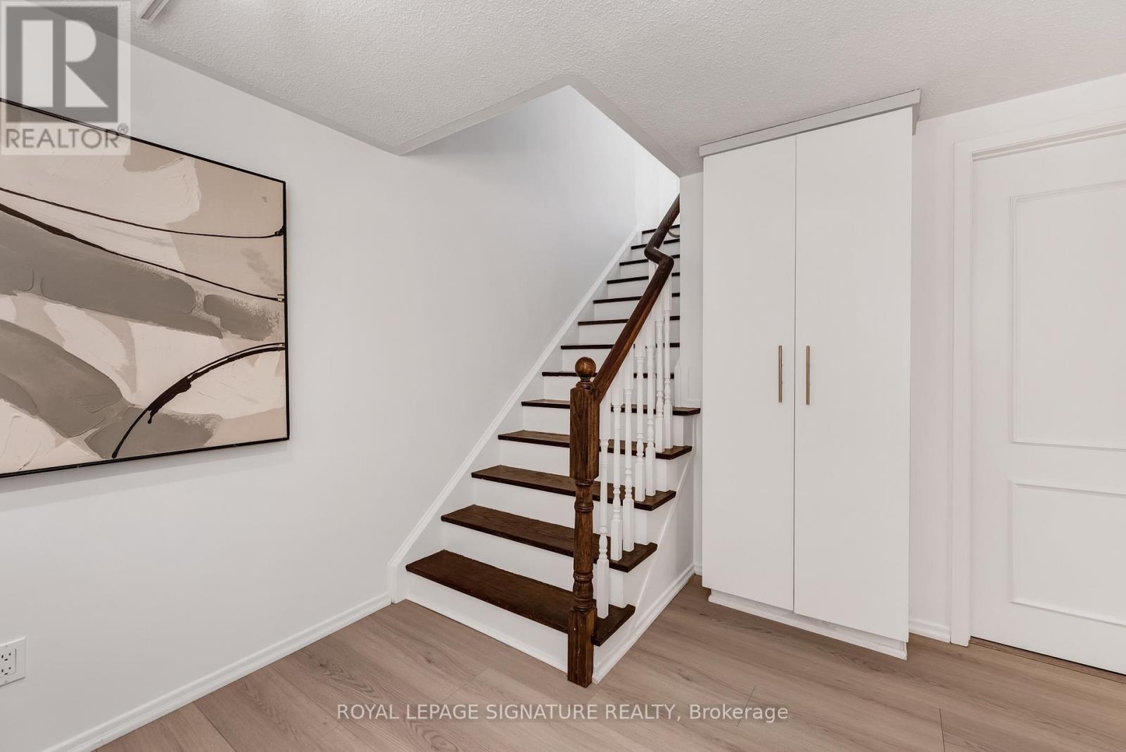 34 Sugar Millway, Toronto, Ontario  M2L 1R6 - Photo 22 - C12951774