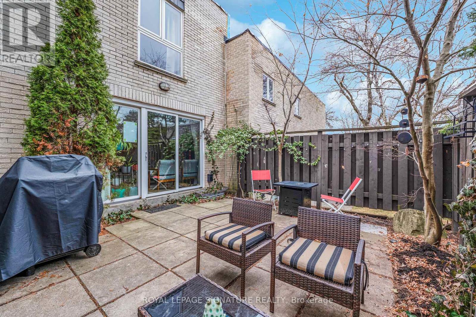 34 Sugar Millway, Toronto, Ontario  M2L 1R6 - Photo 27 - C12951774
