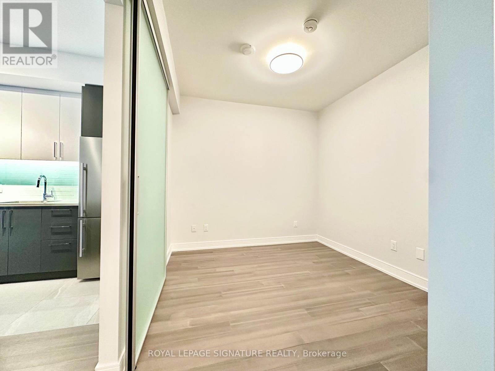 210 - 664 Spadina Avenue, Toronto, Ontario  M5S 0G4 - Photo 12 - C12951780