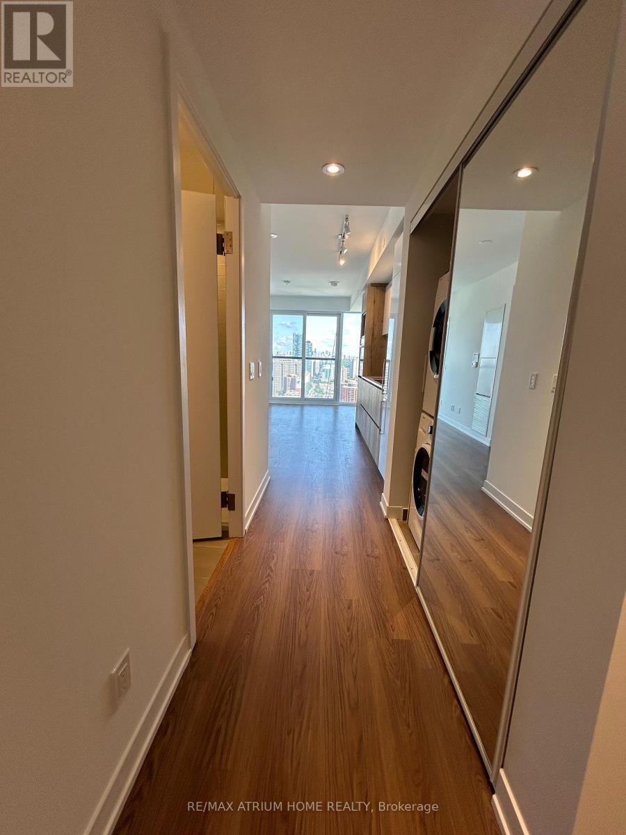 4006 - 319 Javis Street, Toronto, Ontario  M5B 0C8 - Photo 3 - C12951928