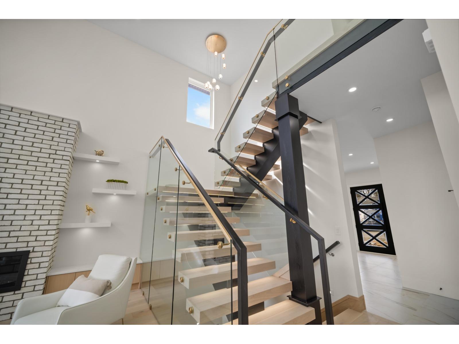 2320 Cascade Street, Abbotsford, British Columbia  V2T 3G3 - Photo 8 - R3106229