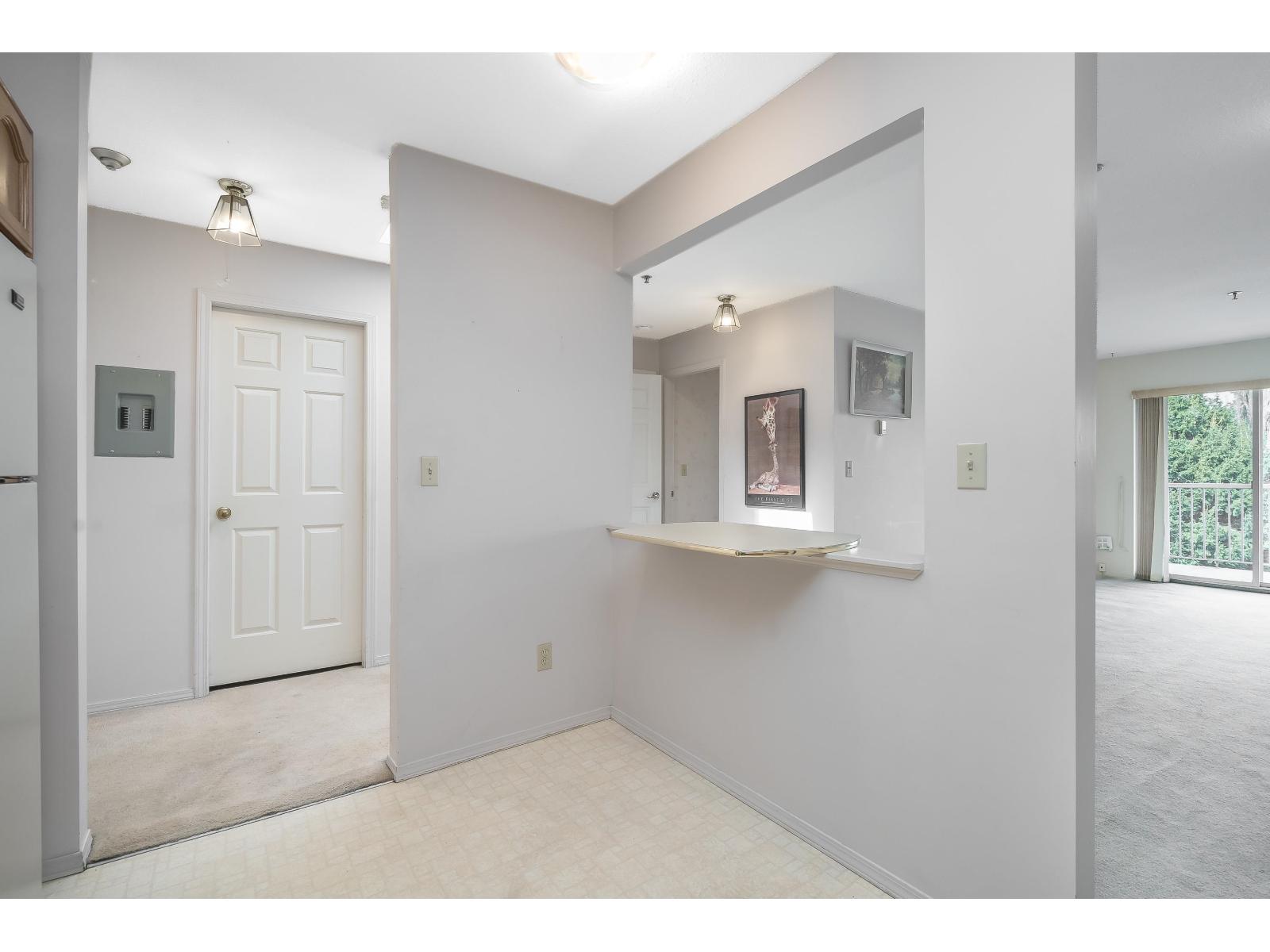 310 33535 King Road, Abbotsford, British Columbia  V2S 6Z5 - Photo 10 - R3105459