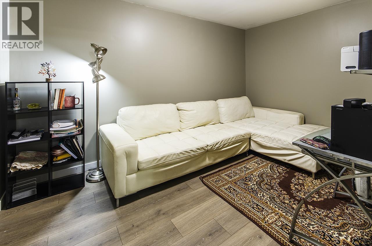 343 Dartmoor Drive, Coquitlam, British Columbia  V3K 5R6 - Photo 23 - R3106122