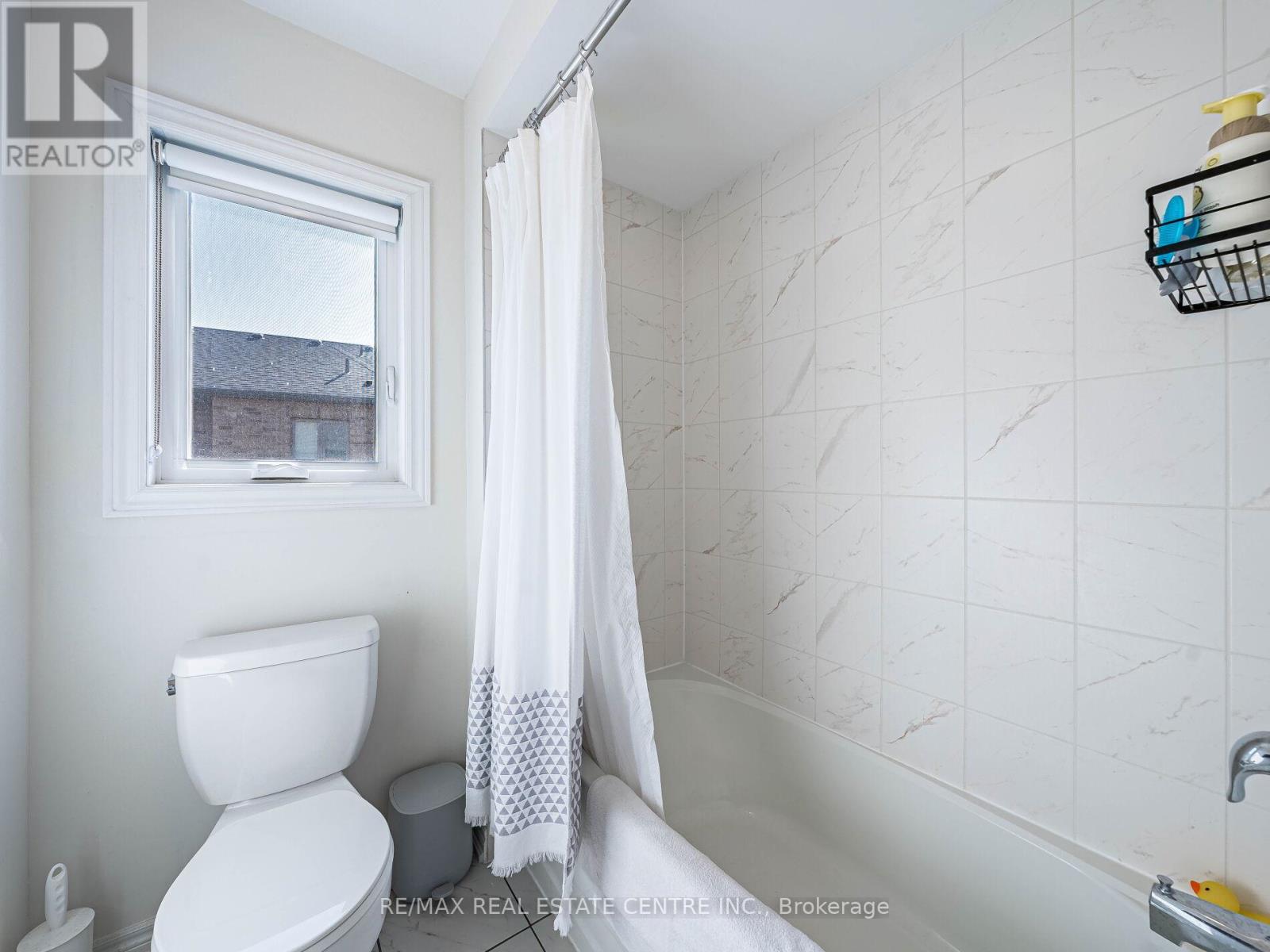 192 Miyako Court, Oshawa, Ontario  L1L 0R7 - Photo 46 - E12951816