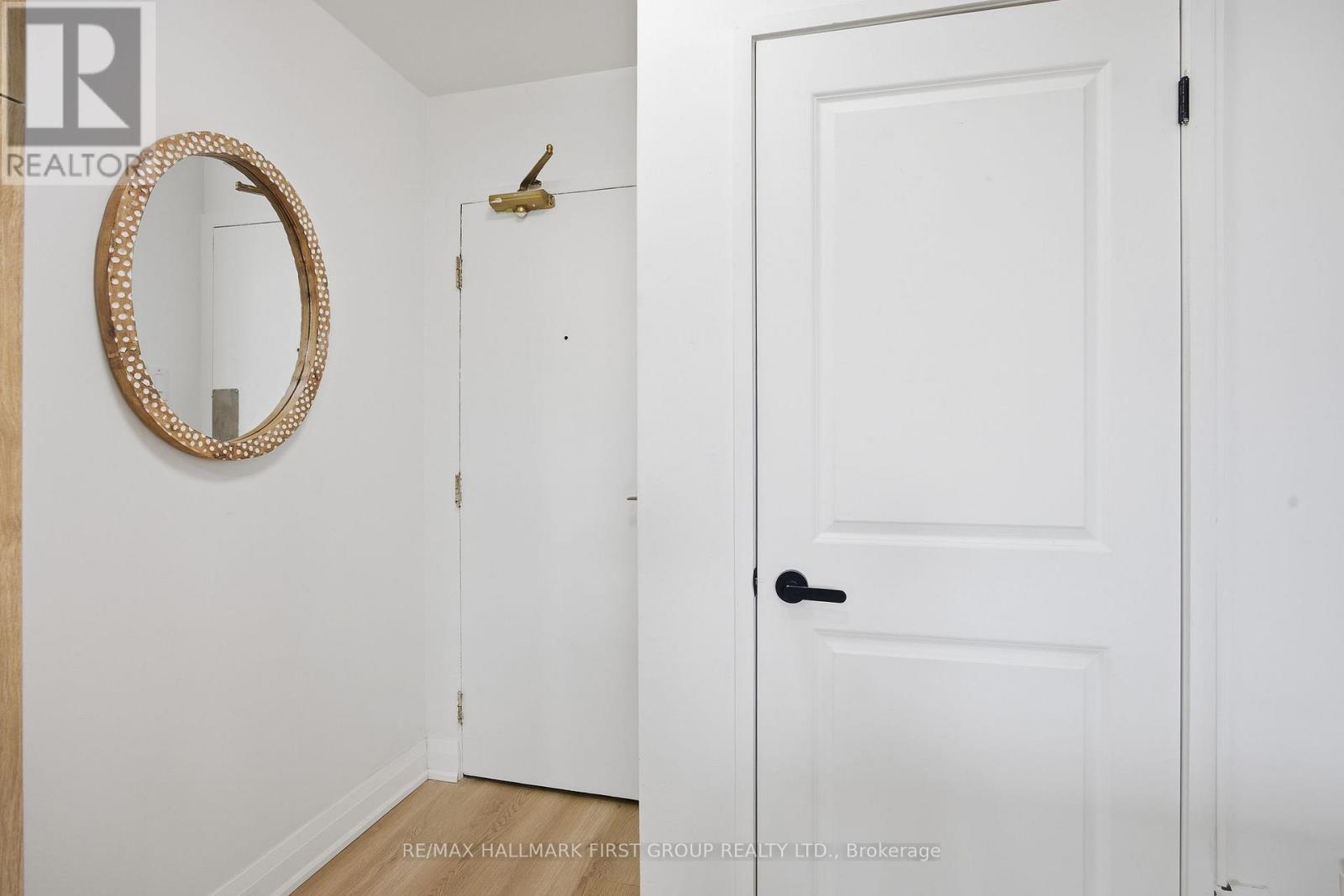 101 - 1950 Kennedy Road, Toronto, Ontario  M1P 4S9 - Photo 2 - E12951902