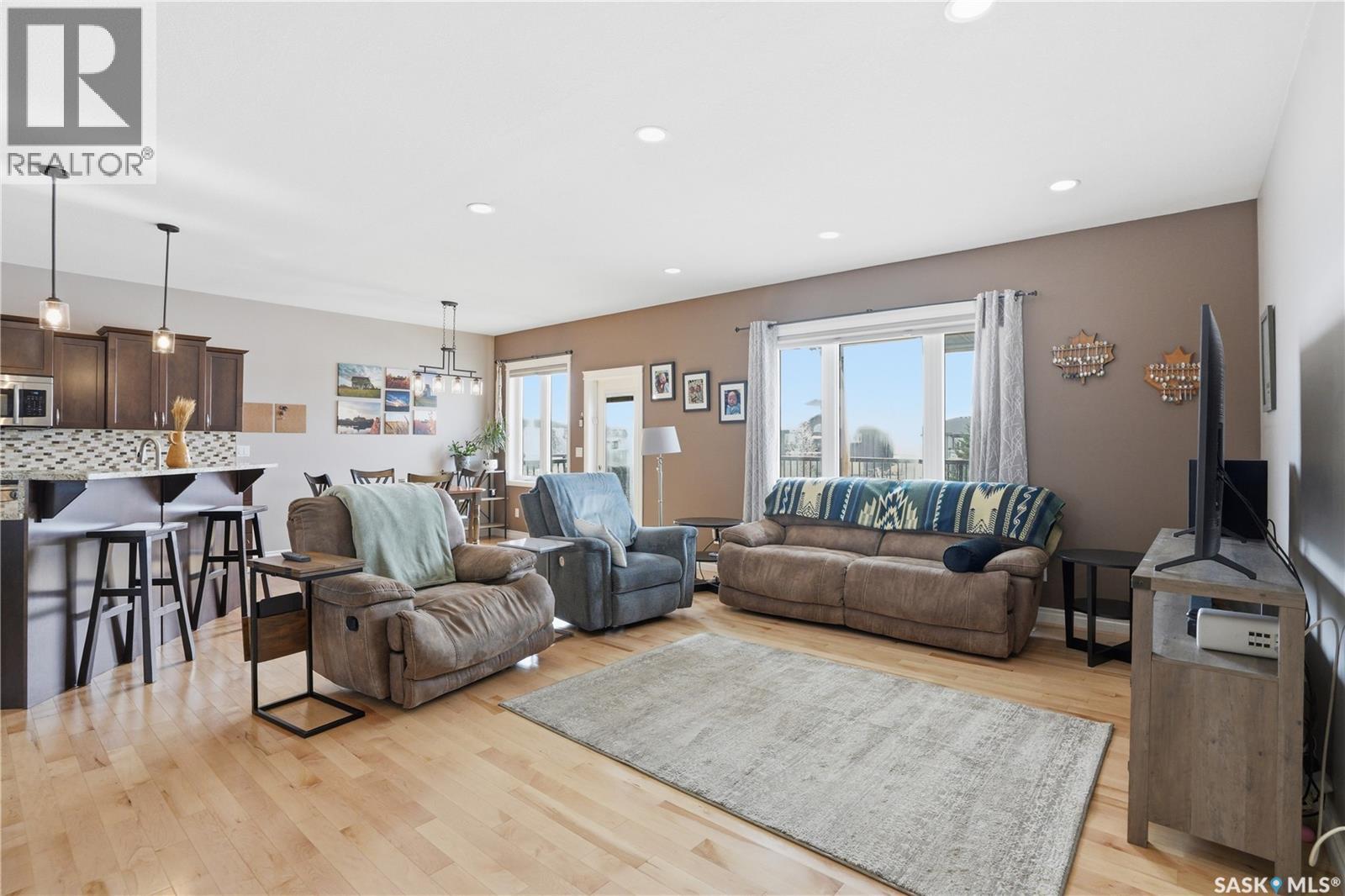 234 Greenfield Crescent, Saskatoon, Saskatchewan  S7R 0B6 - Photo 3 - SK031953