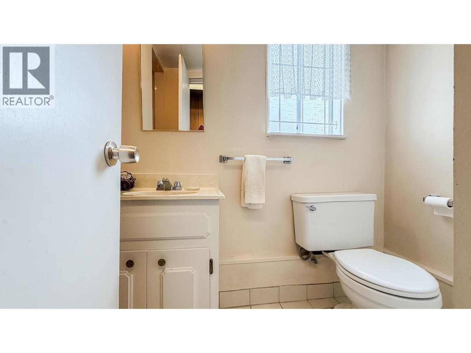 9680 Shell Road, Richmond, British Columbia  V7A 3X1 - Photo 27 - R3105880