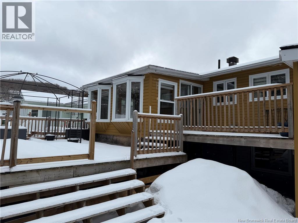4 DubÉ Street, Edmundston, New Brunswick  E3V 2G2 - Photo 5 - NB136420