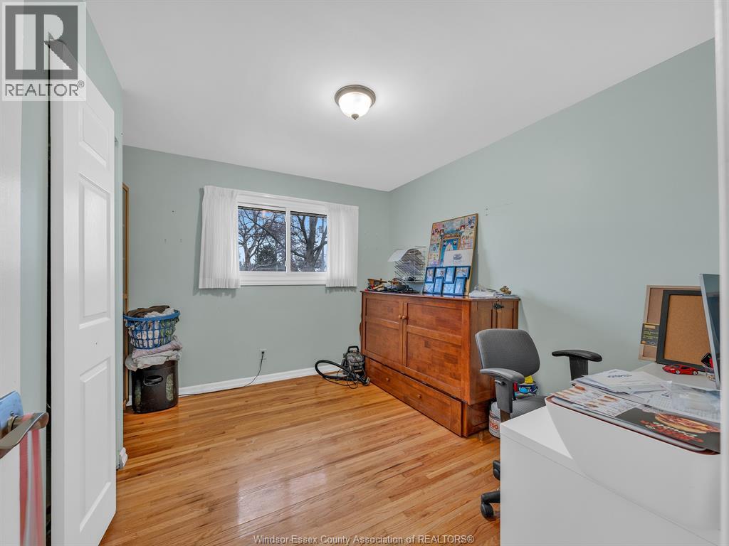 2848 Glenwood Avenue, Windsor, Ontario N9E 2X8 - Photo 13 - 26006947