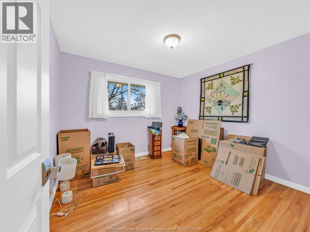 2848 Glenwood Avenue, Windsor, Ontario N9E 2X8 - Photo 16 - 26006947