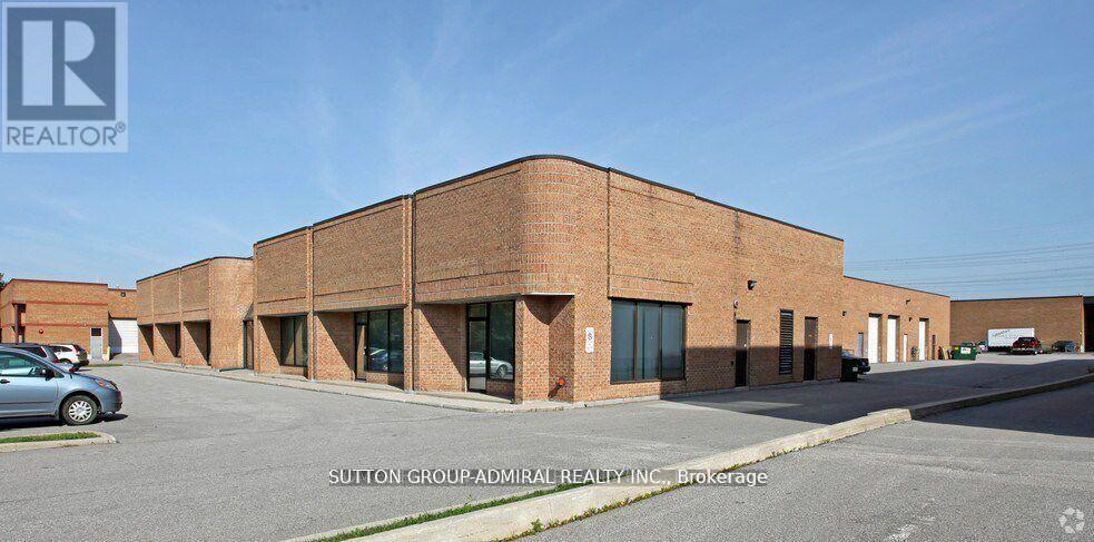 11 - 110 KONRAD CRESCENT, Markham, Ontario