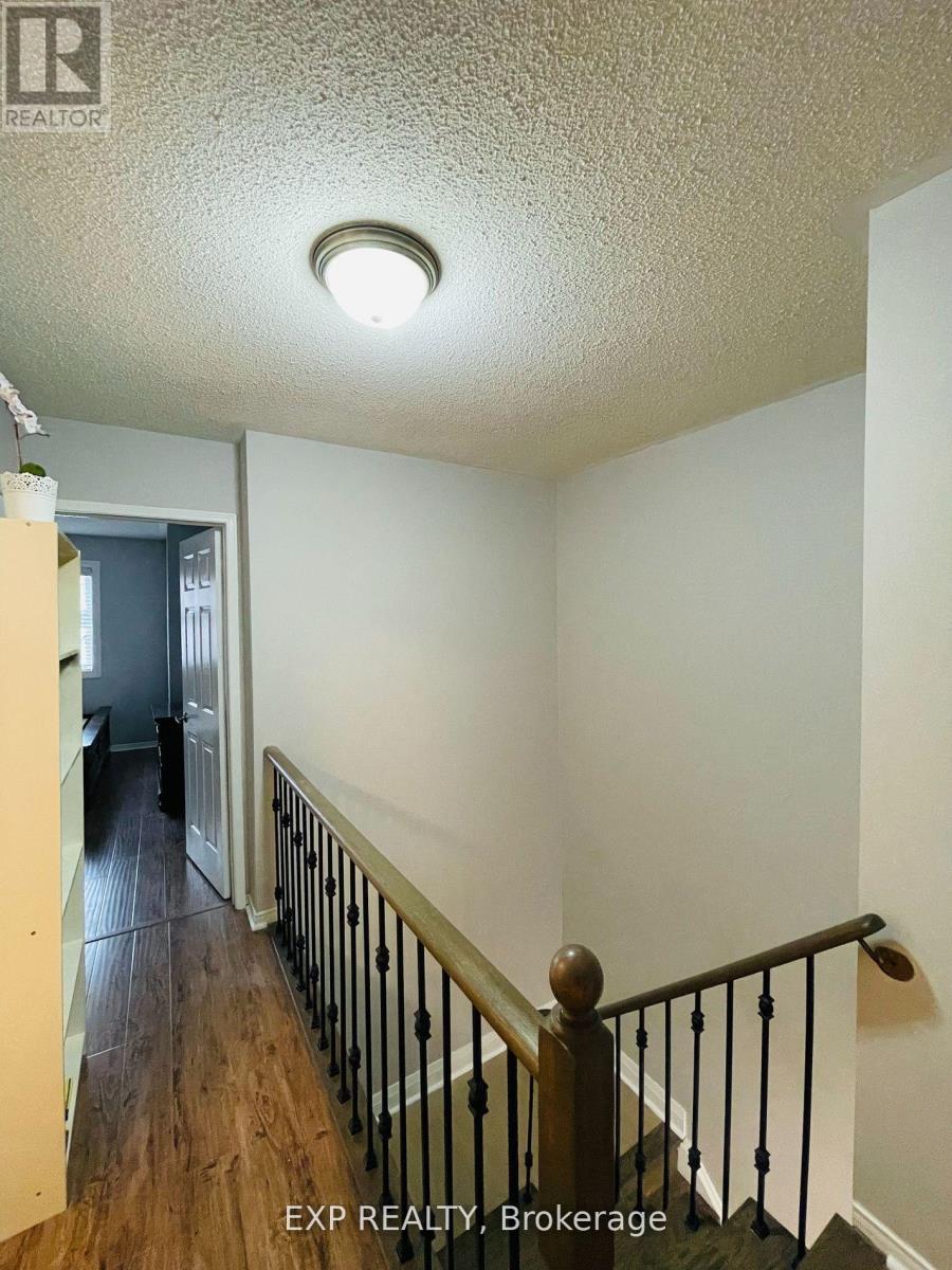 87 Kelso Crescent, Vaughan, Ontario  L6A 2K6 - Photo 11 - N12951792