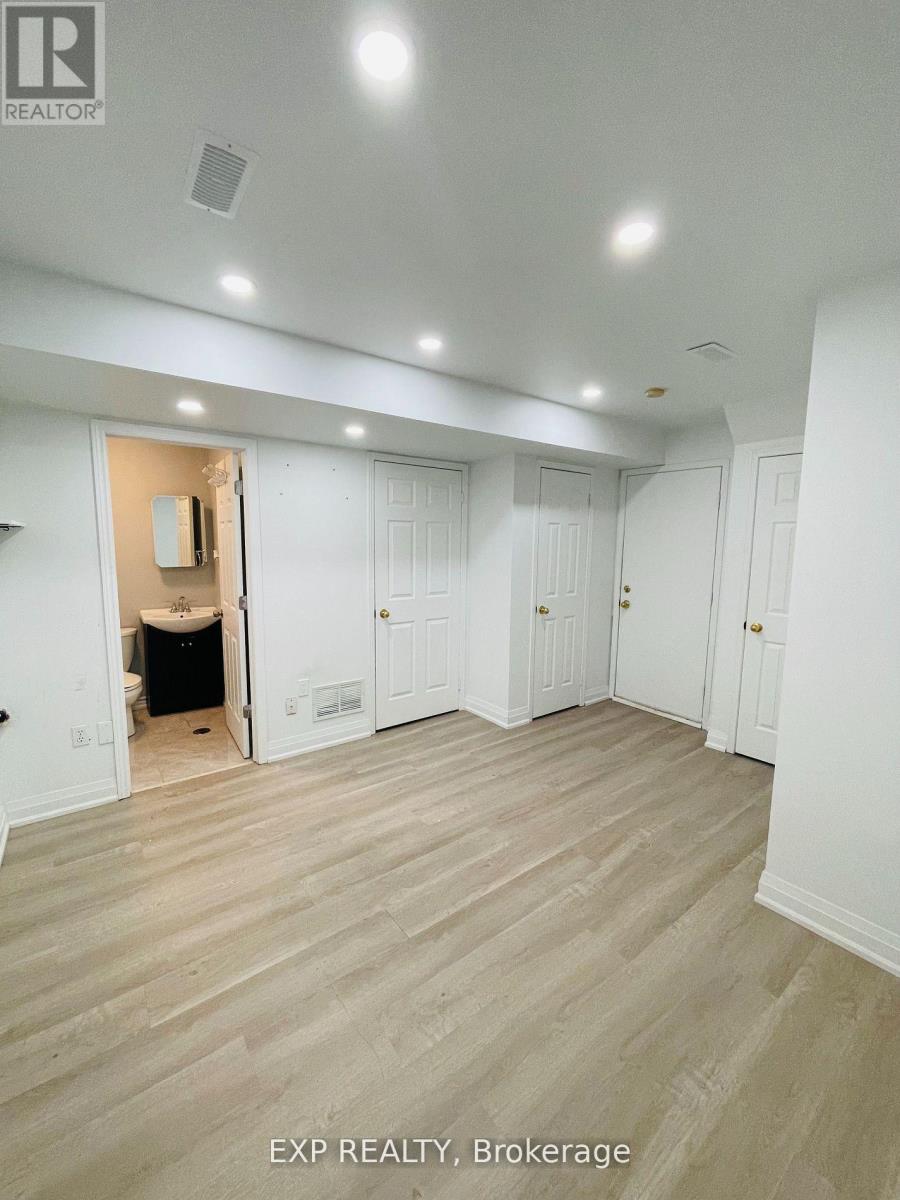 87 Kelso Crescent, Vaughan, Ontario  L6A 2K6 - Photo 23 - N12951792