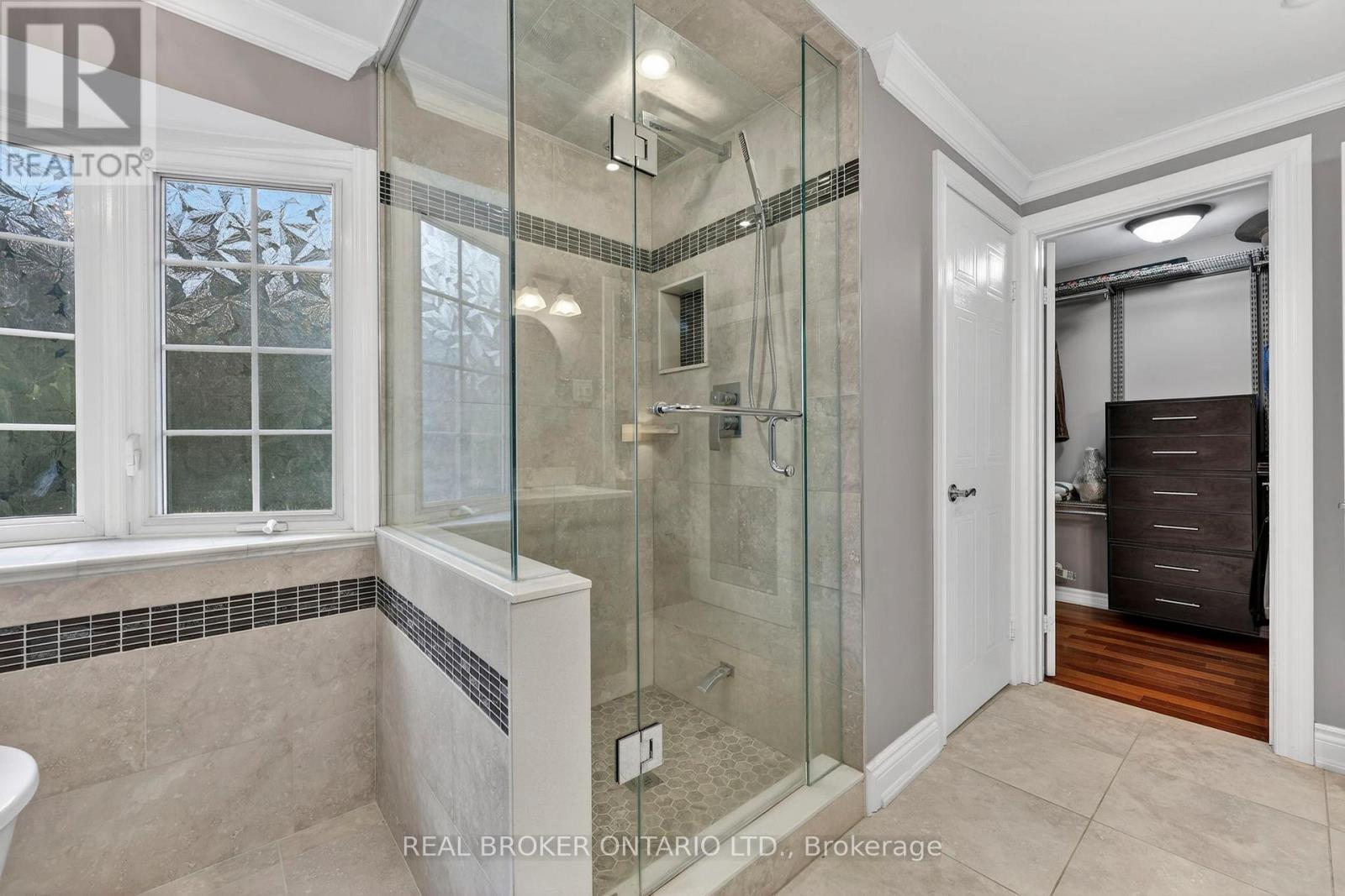 89 Marsden Court, Newmarket, Ontario  L3Y 7P6 - Photo 21 - N12951800