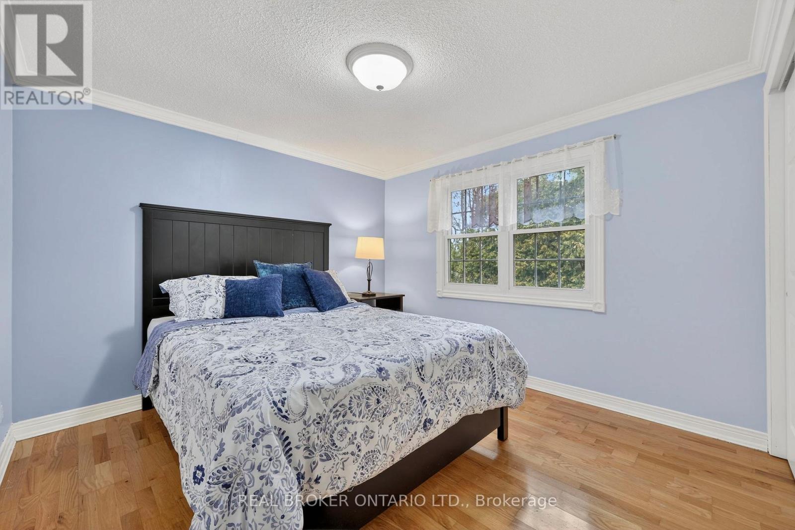 89 Marsden Court, Newmarket, Ontario  L3Y 7P6 - Photo 24 - N12951800