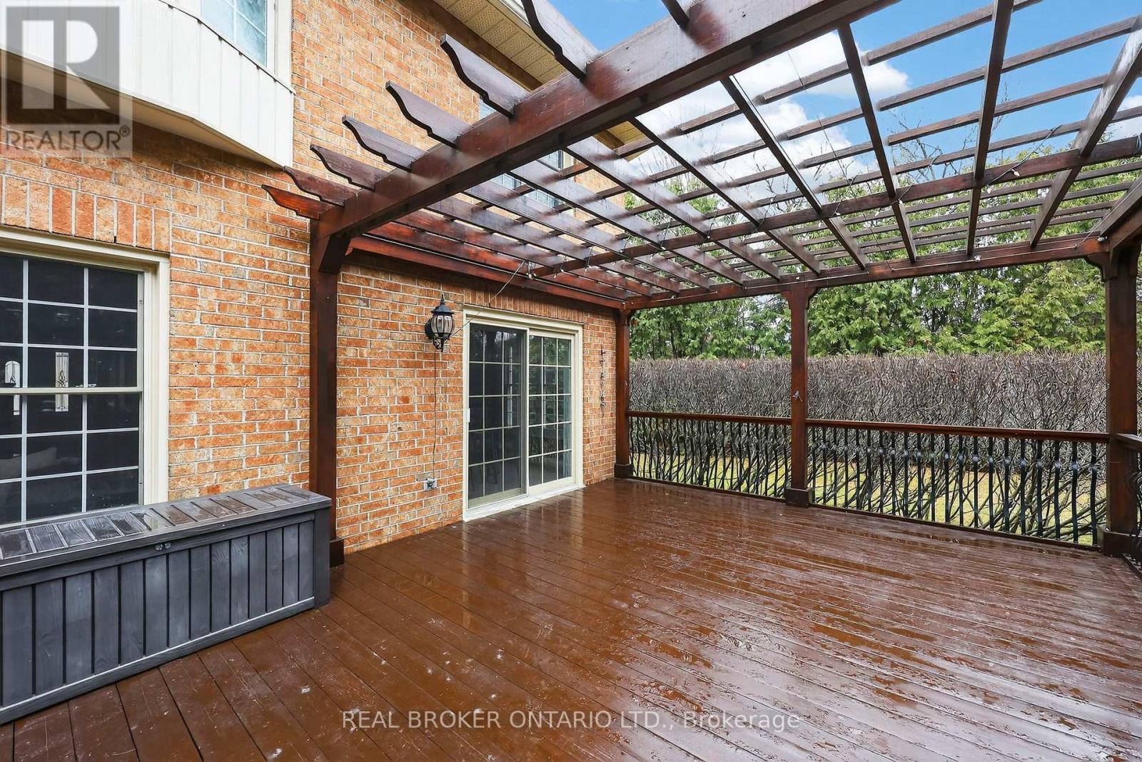 89 Marsden Court, Newmarket, Ontario  L3Y 7P6 - Photo 37 - N12951800