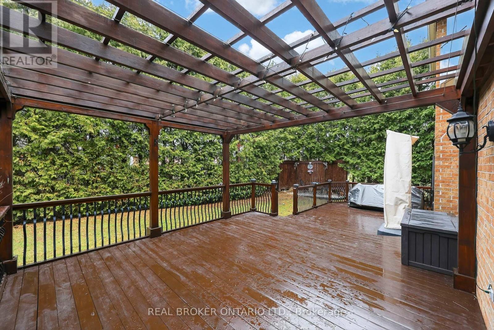 89 Marsden Court, Newmarket, Ontario  L3Y 7P6 - Photo 38 - N12951800