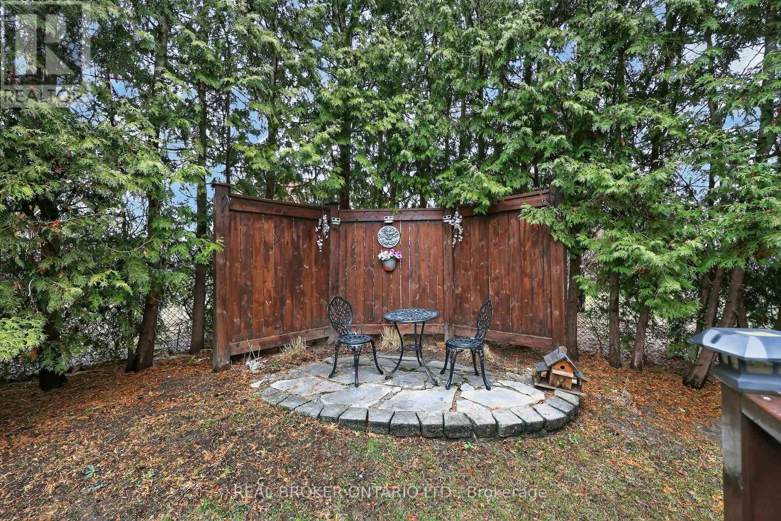 89 Marsden Court, Newmarket, Ontario  L3Y 7P6 - Photo 39 - N12951800