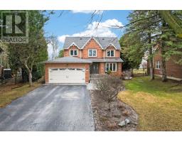 89 MARSDEN COURT, Newmarket, Ontario