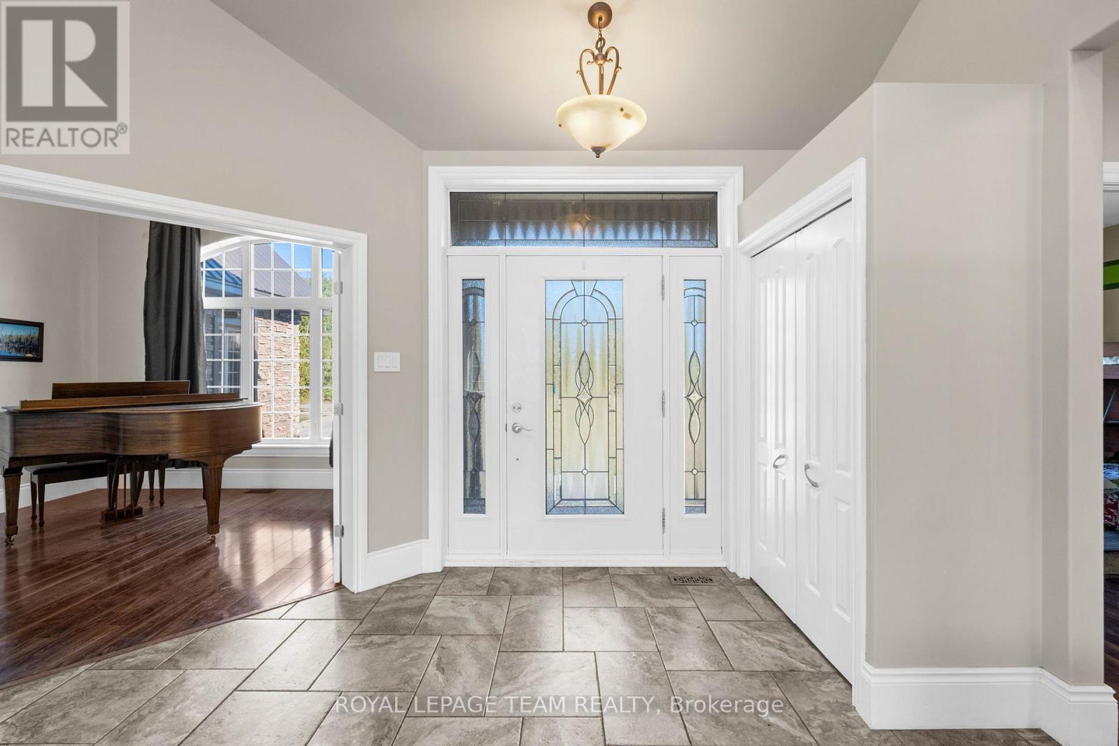 450 Davis Side Road, Beckwith, Ontario  K7A 4S7 - Photo 7 - X12868068